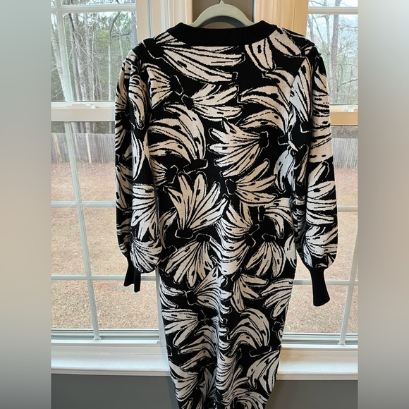 Farm Rio Black Bossa Banana Dress - Picture 10 of 10